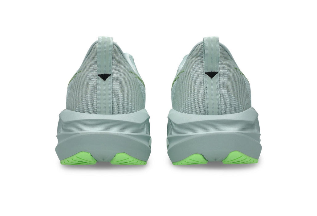 Tenis ASICS Novablast 5 Hombre Gris Running