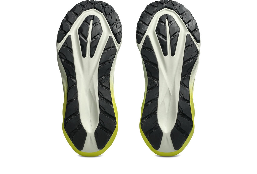 Tenis ASICS Novablast 5 TR Nature Bathing  Hombre Verde Running