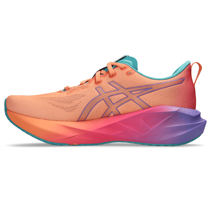 Tenis ASICS Novablast 5  Hombre Naranja Running