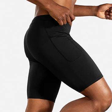 Short BROOKS Source 9 Short Tight Hombre Negro Running