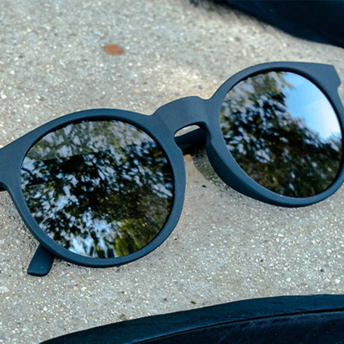 LENTES GOODR IT´S NOT BLACK, IT´S OBSIDIAN NEGRO UNISEX