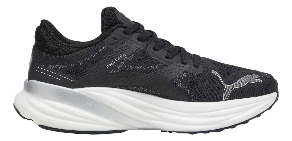 Tenis PUMA Magnify Nitro 2 Wn´s Mujer Negro Running