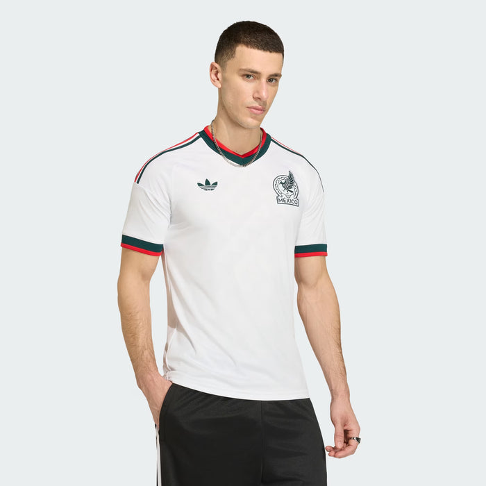 Jersey ADIDAS de Fútbol Visitante de la Selección Nacional de México 26 Hombre Blanco